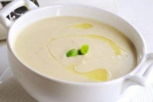 Сливочный крем - суп изцветной капусты и спаржи.