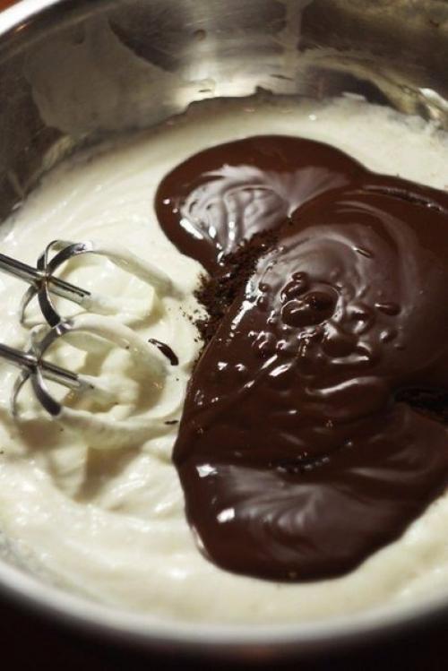 Шоколадно - кофейный чизкейк с бесподобно - кокосовой основой. 06