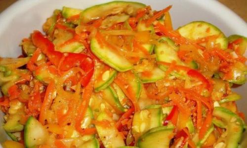 Кабачки по-корейски?   Ингредиенты: