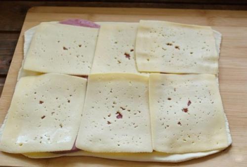 Запеченные рулетики с ветчиной и сыром. 02