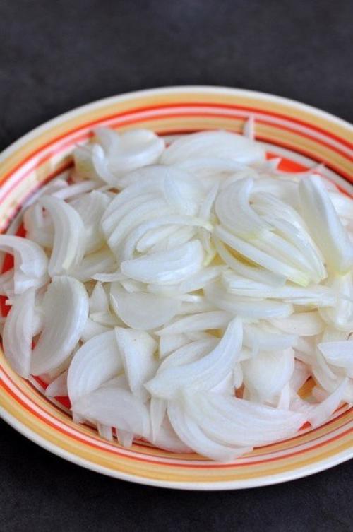 Французский луковый суп с коньяком. 01