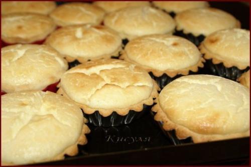 Корзиночки с творожной начинкой и клубникой. 02