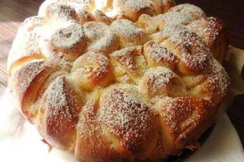 Яблочный пирог Красавчик.