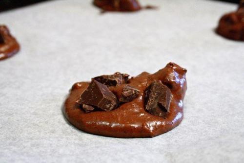 Шоколадное печенье.  Ингредиенты: 05