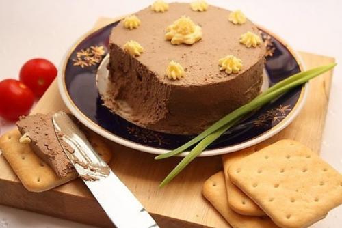 Печеночный паштет из куриной печени.