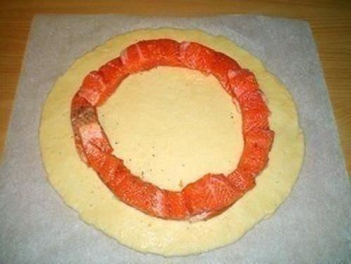 Красивый рыбный пирог. 01