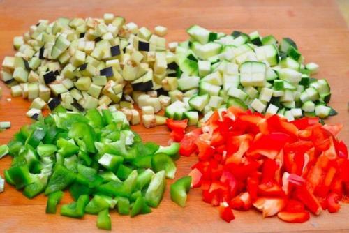 Рататуй. Ингредиенты: Кабачок - 1 шт. 02 Рататуй. Ингредиенты: Кабачок - 1 шт. 02