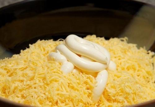 Сырные шарики.  Ингредиенты: 03