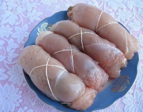 Куриные рулетики с грибами. 05
