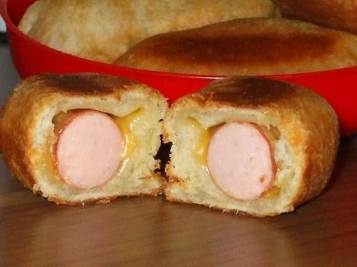 Ленивые пирожки с сосисками. 04