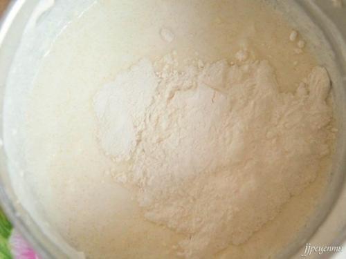 Сметанный торт?   Ингредиенты: 04