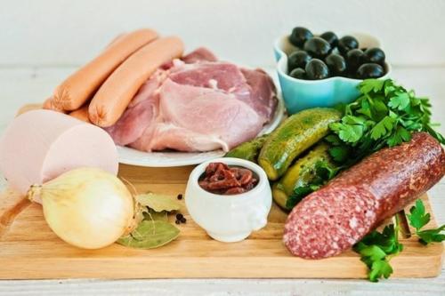 Солянка. Ингредиенты. 400 г мясо (свинина или говядина). 01 Солянка. Ингредиенты. 400 г мясо (свинина или говядина). 01
