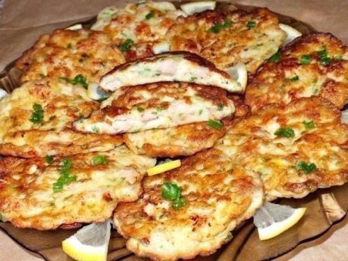 Куриные котлетки по-французски.