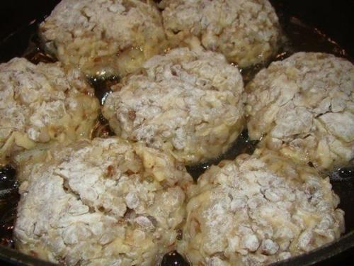 Котлеты гречневые.   Ингредиенты: 04