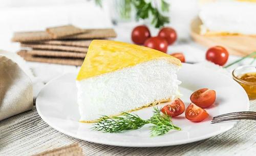 Омлет пуляр - легендарный французский омлет с воздушной текстурой и нежной серединой. 

