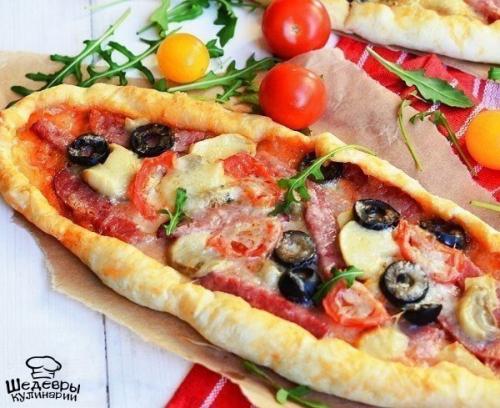 Очень вкусная пицца в домашних условиях.