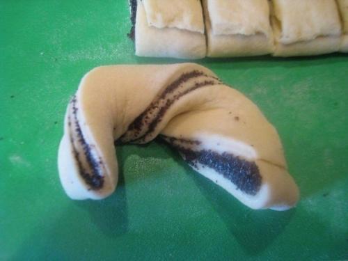 Булочки Маковые Завитушки. 03