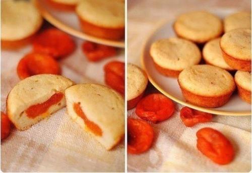 Кексики с курагой.

