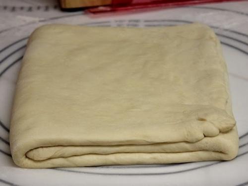 Круассаны с шоколадом. 04