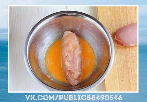 Потрясающий рецепт.  Котлеты по-киевски. 06