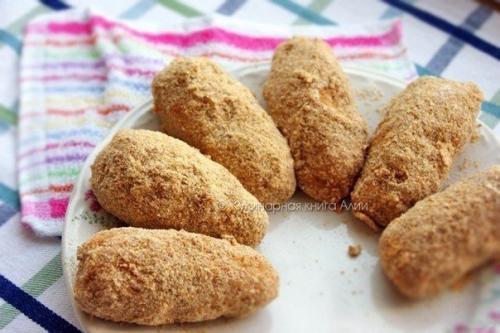 Котлеты по-киевски. Ингредиенты: 03 Котлеты по-киевски. Ингредиенты: 03