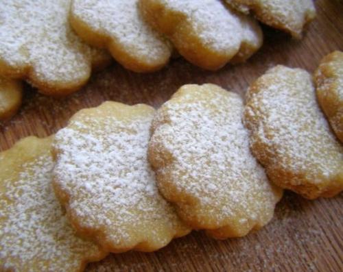 Простое песочное печенье.