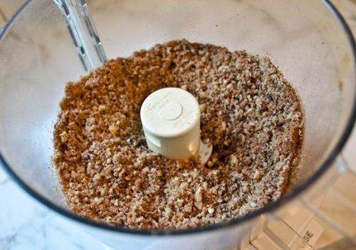 Рогалики с орешками и изюмом. 06