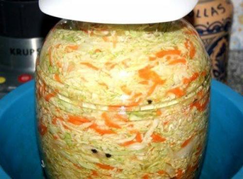 Квашеная капуста кубанская (мамина).