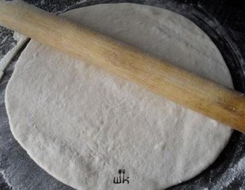 Сырная пицца?   Ингредиенты: 01