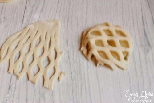 Слойки с ананасом. 03