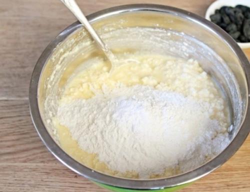 Творожное печенье с изюмом. 02