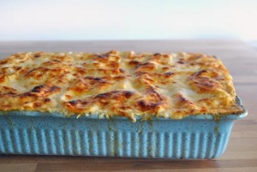 Классическая лазанья.  Классическая лазанья с мясным фаршем и соусом бешамель - это настоящая калорийная бомба, но какая вкусная! 03