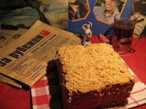 Торт из печенья без выпечки. 04