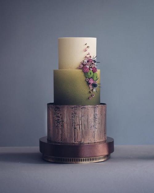 Невероятные и стильные тортики от прекрасного мастера. 03