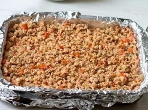 Запеканка по-неаполитански.  Фактически эта запеканка - ленивая лазанья, в которой вместо специальных листов используются макароны. 07