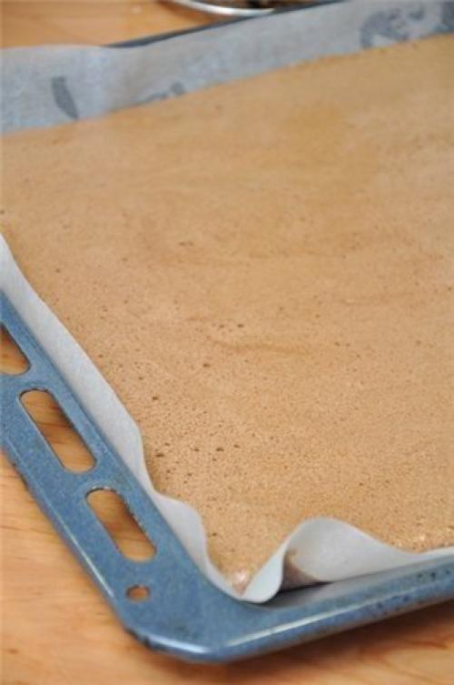 Шоколадный торт с мятно - сливочным кремом. 03