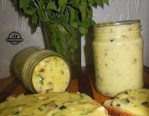 Домашний плавленый сыр с шампиньонами.