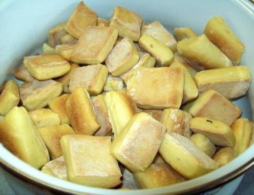 Пампушки на кефире с чесночным саламуром. 05