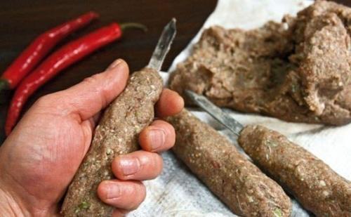 Люля-кебаб из говядины на шампурах. 05 Люля-кебаб из говядины на шампурах. 05