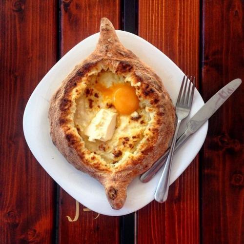 Хачапури по-аджарски. Ингредиенты: Хачапури по-аджарски. Ингредиенты: