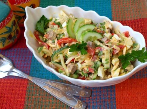 Салат Бахор. Предлагаю вам рецепт вкусного, освежающего салата Бахор из узбекской кухни.