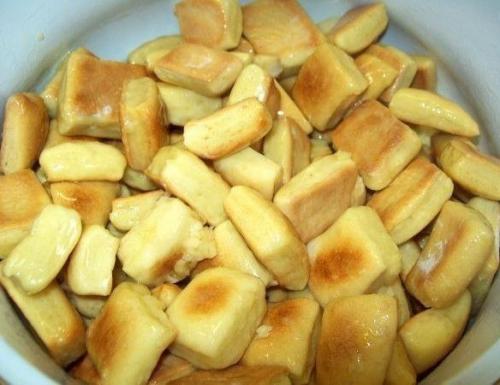 Пампушки на кефире с чесночным саламуром. 08