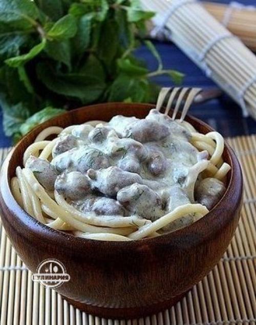 Куриные сердечки в сырном соусе. 01