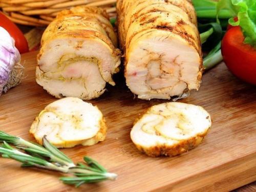 Рулет куриный. Невероятно вкусный куриный рулет, вместо опостылой покупной колбасы!