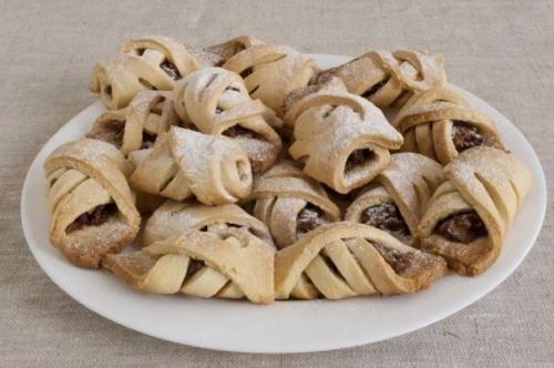 Рецепт печенья с яблоками и орехами: пальчики оближешь!