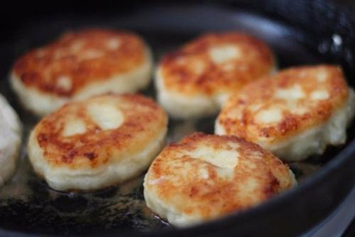 Сырники.  Время приготовления - 25 минут. 04