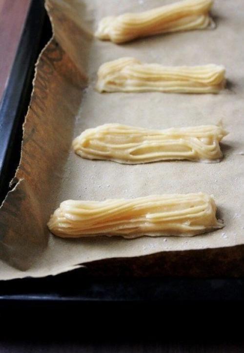 Эклеры.  Ингредиенты:   - Сливочное масло - 100 г. 03