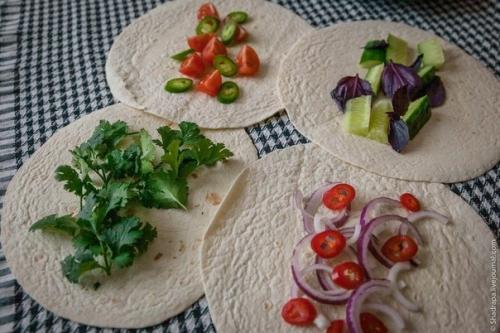 Домашняя шаурма.  Приготовление: 08