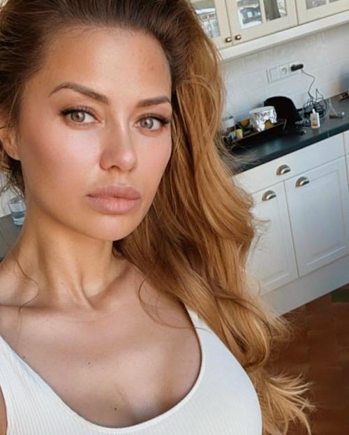 Любимая кухня Виктории Бони - лёгкая, средиземноморская и максимально 