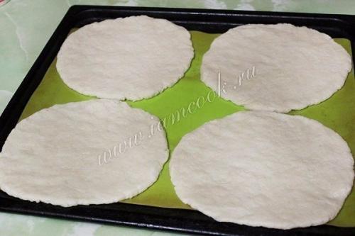 Сметанный торт с фруктами. 04 Сметанный торт с фруктами. 04